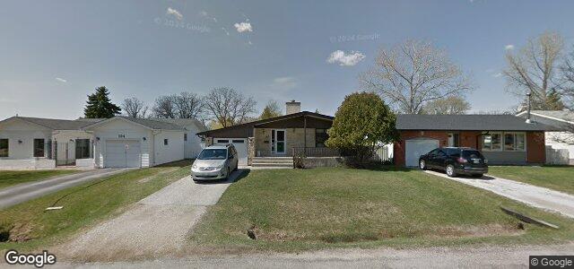 100 Stockdale Street ਦੀ ਫੋਟੋ, ਵਿਨੀਪਿਗ, ਮੈਨੀਟੋਬਾ