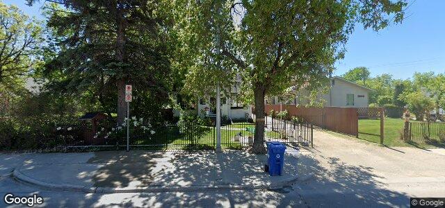 3102 Roblin Boulevard ਦੀ ਫੋਟੋ, ਵਿਨੀਪਿਗ, ਮੈਨੀਟੋਬਾ