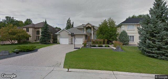 Photo of 28 Swann Drive in Winnipeg, Manitoba