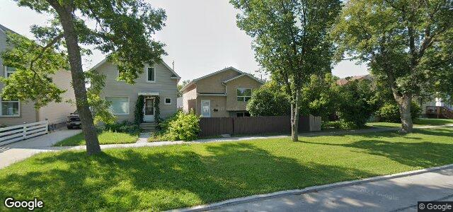 Larawan ng 336 Ravelston Avenue W sa Winnipeg, Manitoba