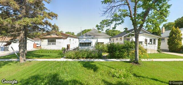 Larawan ng 343 Ravelston Avenue W sa Winnipeg, Manitoba