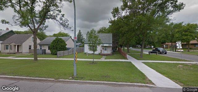 Photo of 911 Madeline Street in Winnipeg, Manitoba