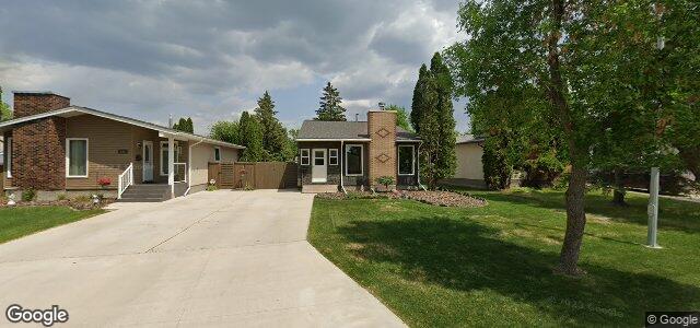 Photo of 107 Swan Lake Bay in Winnipeg, Manitoba