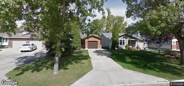 114 Lake Grove Bay ਦੀ ਫੋਟੋ, ਵਿਨੀਪਿਗ, ਮੈਨੀਟੋਬਾ