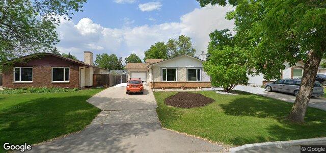 130 Syracuse Crescent ਦੀ ਫੋਟੋ, ਵਿਨੀਪਿਗ, ਮੈਨੀਟੋਬਾ