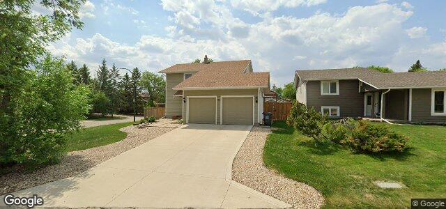 Photo of 27 Lake Linnet Place in Winnipeg, Manitoba