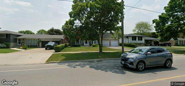 82 Lakeshore Road ਦੀ ਫੋਟੋ, ਵਿਨੀਪਿਗ, ਮੈਨੀਟੋਬਾ