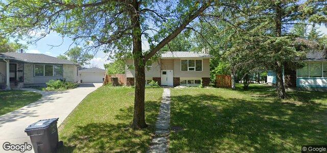 9 Alumni Place（加拿大曼尼托巴省溫尼伯市）房屋照片