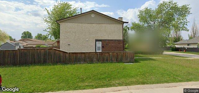 95 West Lake Crescent ਦੀ ਫੋਟੋ, ਵਿਨੀਪਿਗ, ਮੈਨੀਟੋਬਾ