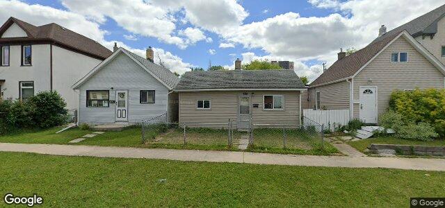 Photo of 726 Ross Avenue in Winnipeg, Manitoba