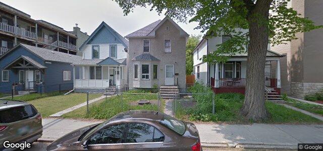 Larawan ng 118 Langside Street sa Winnipeg, Manitoba