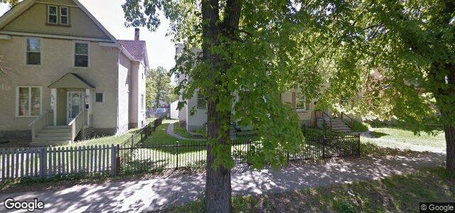 Photo of 221 Balmoral Street in Winnipeg, Manitoba