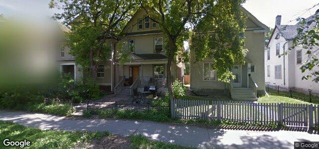 Larawan ng 227 Balmoral Street sa Winnipeg, Manitoba