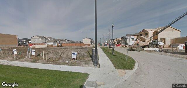 Photo of 245 North Point Boulevard in Winnipeg, Manitoba