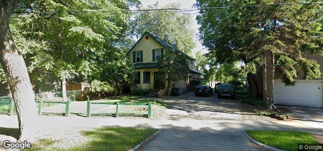 Photo of 1580 Wolseley Avenue W in Winnipeg, Manitoba