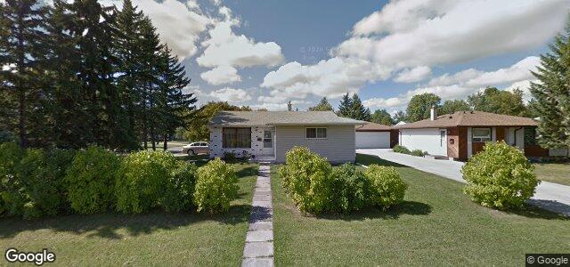 Photo of 102 Lismer Crescent in Winnipeg, Manitoba