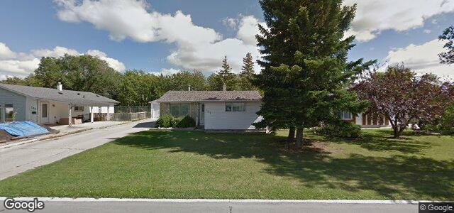 Larawan ng 111 Lismer Crescent sa Winnipeg, Manitoba