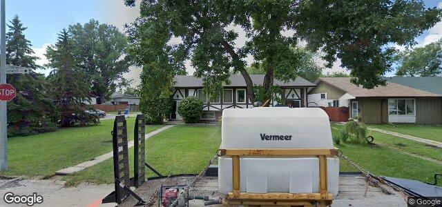 122 Harwood Crescent ਦੀ ਫੋਟੋ, ਵਿਨੀਪਿਗ, ਮੈਨੀਟੋਬਾ