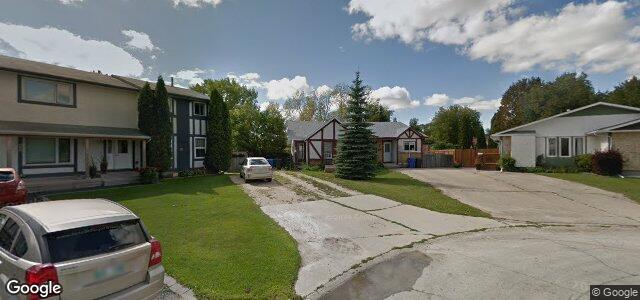 Photo of 22 Braewood Place in Winnipeg, Manitoba