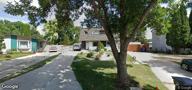 Photo of 33 Harwood Crescent in Winnipeg, Manitoba