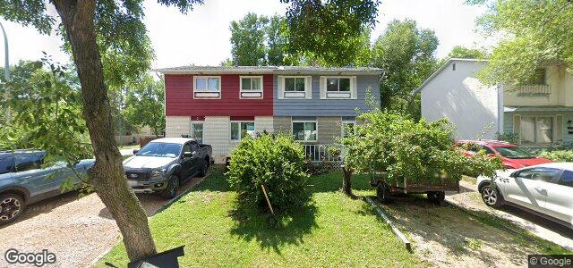 Photo of 4 Lavenham Crescent in Winnipeg, Manitoba