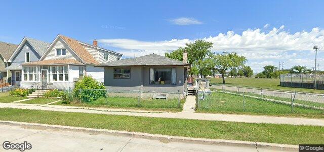 1389 Ross Avenue W（加拿大曼尼托巴省温尼伯市）房屋照片