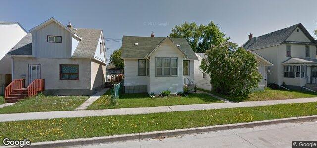 Photo of 1451 Pacific Avenue W in Winnipeg, Manitoba