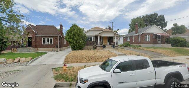 Photo of 1471 Logan Avenue in Winnipeg, Manitoba