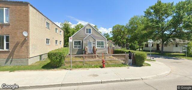 Photo of 1621 Notre Dame Avenue in Winnipeg, Manitoba