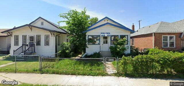 Photo of 1626 Pacific Avenue W in Winnipeg, Manitoba