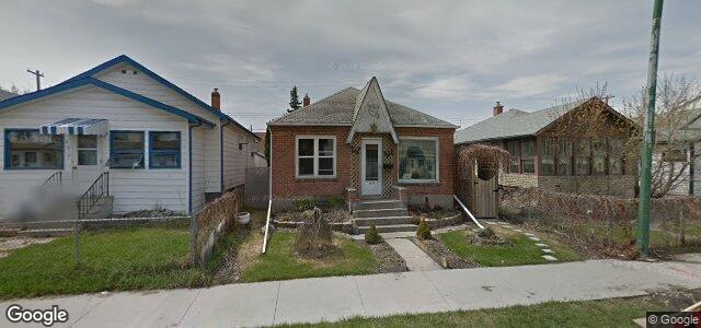 Photo of 1628 Pacific Avenue W in Winnipeg, Manitoba
