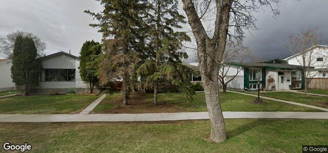 Photo of 15 Sansome Avenue in Winnipeg, Manitoba