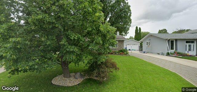 30 Cora Avenue（加拿大曼尼托巴省温尼伯市）房屋照片