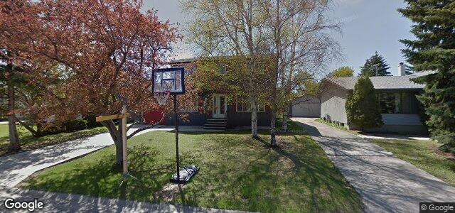 42 Bering Avenue ਦੀ ਫੋਟੋ, ਵਿਨੀਪਿਗ, ਮੈਨੀਟੋਬਾ