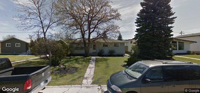 Photo of 47 Belcourt Bay in Winnipeg, Manitoba