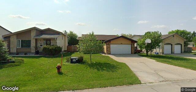 138 Burlington Way（加拿大曼尼托巴省溫尼伯市）房屋照片