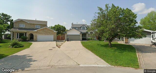 Photo of 144 Shillingstone Road in Winnipeg, Manitoba