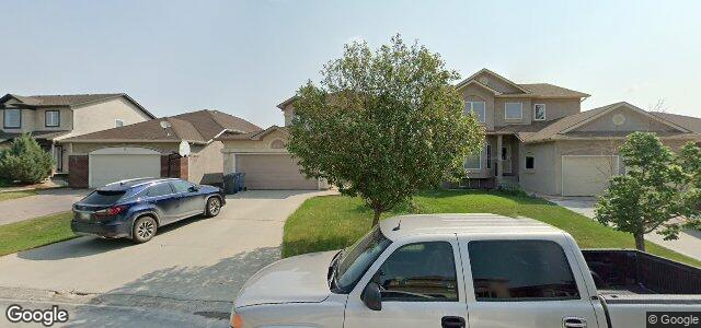 Photo of 15 Bessboro Street N in Winnipeg, Manitoba