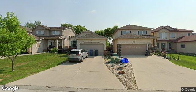 Photo of 57 Bessboro Street N in Winnipeg, Manitoba