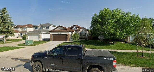 Photo of 693 Scurfield Boulevard in Winnipeg, Manitoba