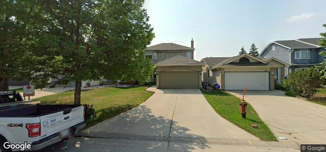 Larawan ng 84 Invermere Street sa Winnipeg, Manitoba