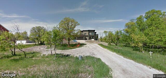 Photo of 1396 Charleswood Road in Winnipeg, Manitoba