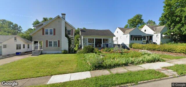 Photo of 318 Redwood Avenue in Winnipeg, Manitoba