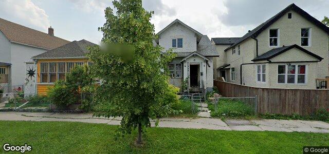 Photo of 332 Aberdeen Avenue in Winnipeg, Manitoba