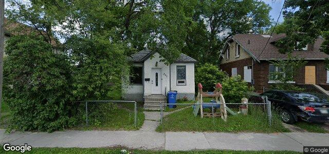 Photo of 391 Magnus Avenue in Winnipeg, Manitoba