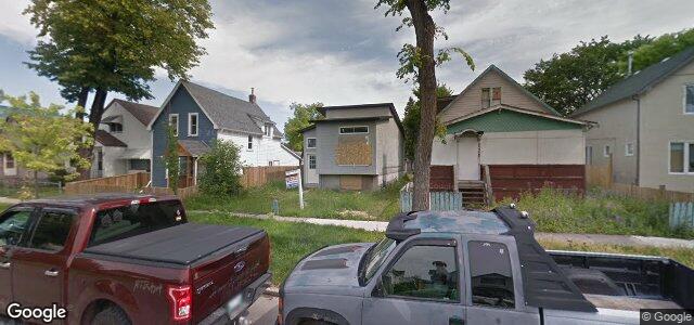 Larawan ng 429 Manitoba Avenue sa Winnipeg, Manitoba
