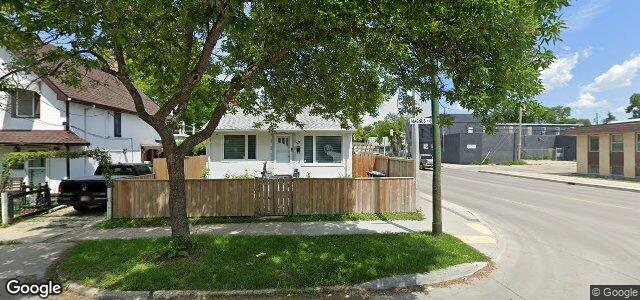 Photo of 591 Magnus Avenue in Winnipeg, Manitoba