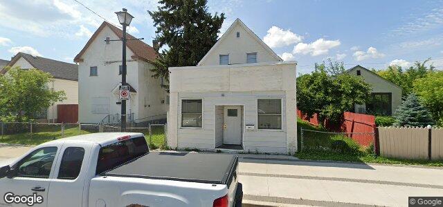 654 Selkirk Avenue（加拿大曼尼托巴省溫尼伯市）房屋照片