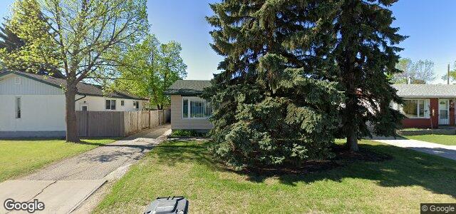 Photo of 109 Howden Road in Winnipeg, Manitoba