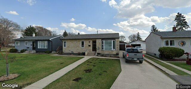 Photo of 14 Almond Bay in Winnipeg, Manitoba